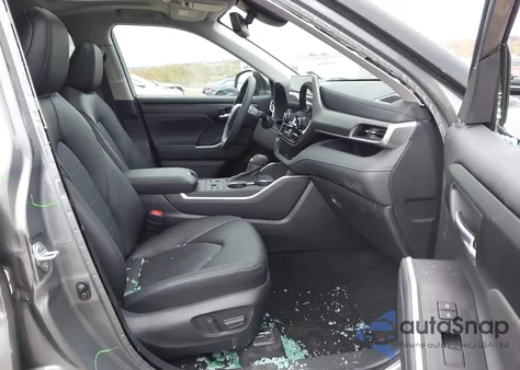 2025 Toyota Highlander Xle из США, поврежденный, VIN 5TDKDRBH6SS589382